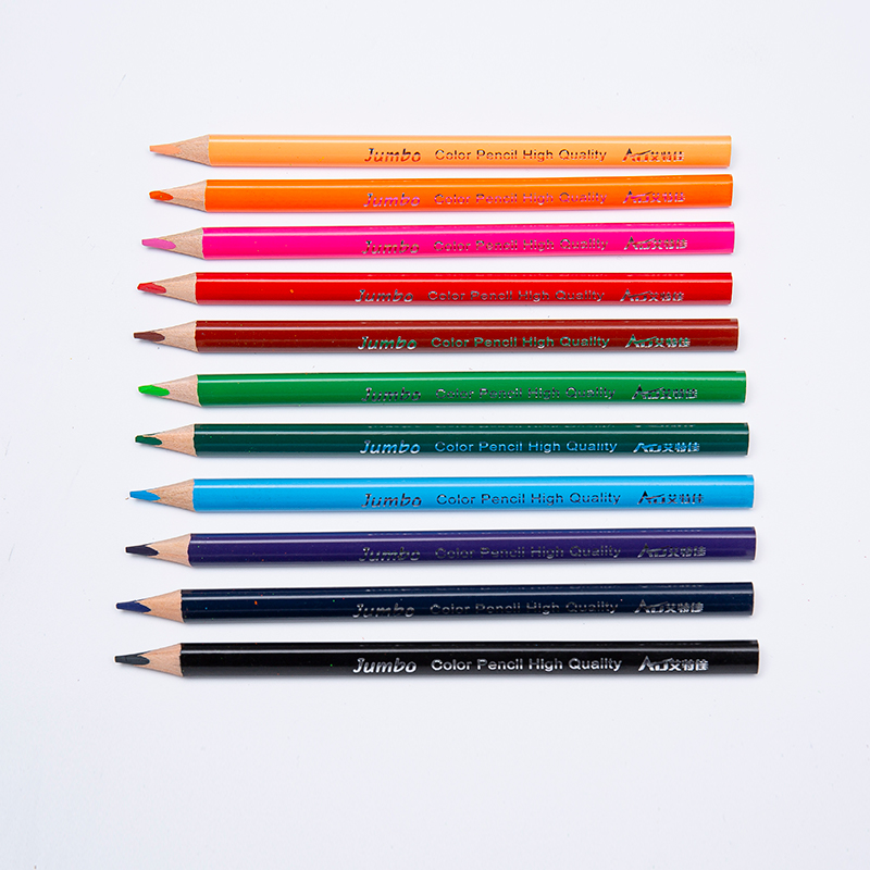 Crayons de couleur triangulaire jumbo en bois naturel